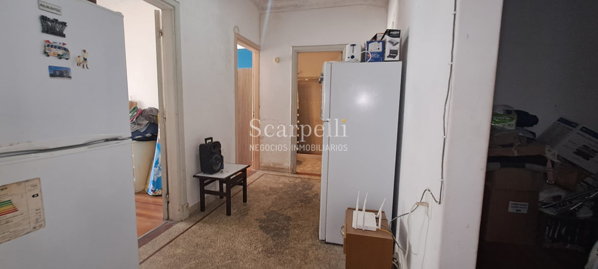 Apartamento ID.47898 - Centro Venta Amplio Apartamento en Contrafrente Cerro Largo y Hno. Damasceno  3 dormitorios 2 baños