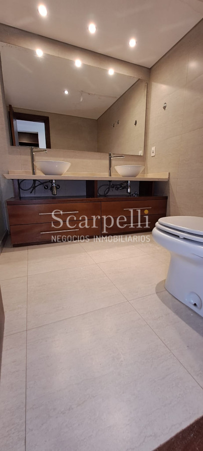 Apartamento ID.47976 - Carrasco Clásico Alquiler Apartamento Categoría Alte. Harwood Próximo Lawn Tennis y Arocena