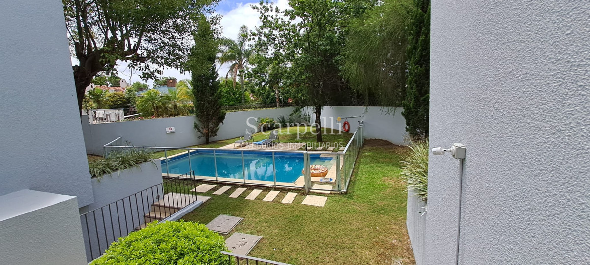 Apartamento ID.47976 - Carrasco Clásico Alquiler Apartamento Categoría Alte. Harwood Próximo Lawn Tennis y Arocena