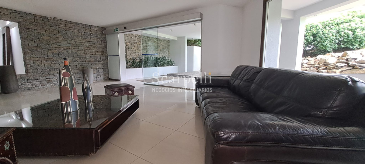 Apartamento ID.47976 - Carrasco Clásico Alquiler Apartamento Categoría Alte. Harwood Próximo Lawn Tennis y Arocena