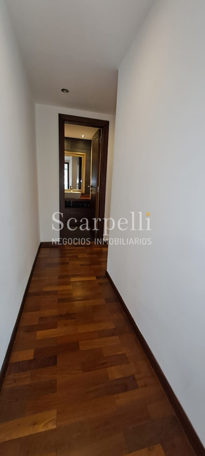 Apartamento ID.47976 - Carrasco Clásico Alquiler Apartamento Categoría Alte. Harwood Próximo Lawn Tennis y Arocena