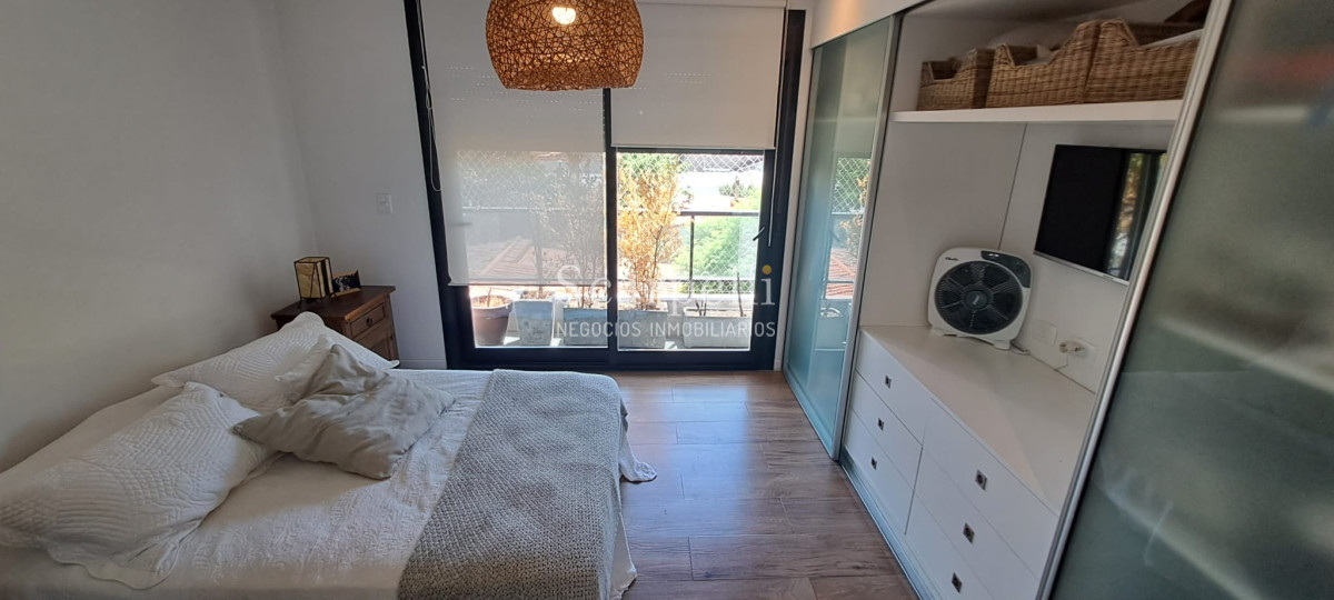 Apartamento ID.48203 - Alquiler Apartamento Barra De Carrasco Moderno 3 Dormitorios 2 Baños Suite Calefacción Losa Cochera