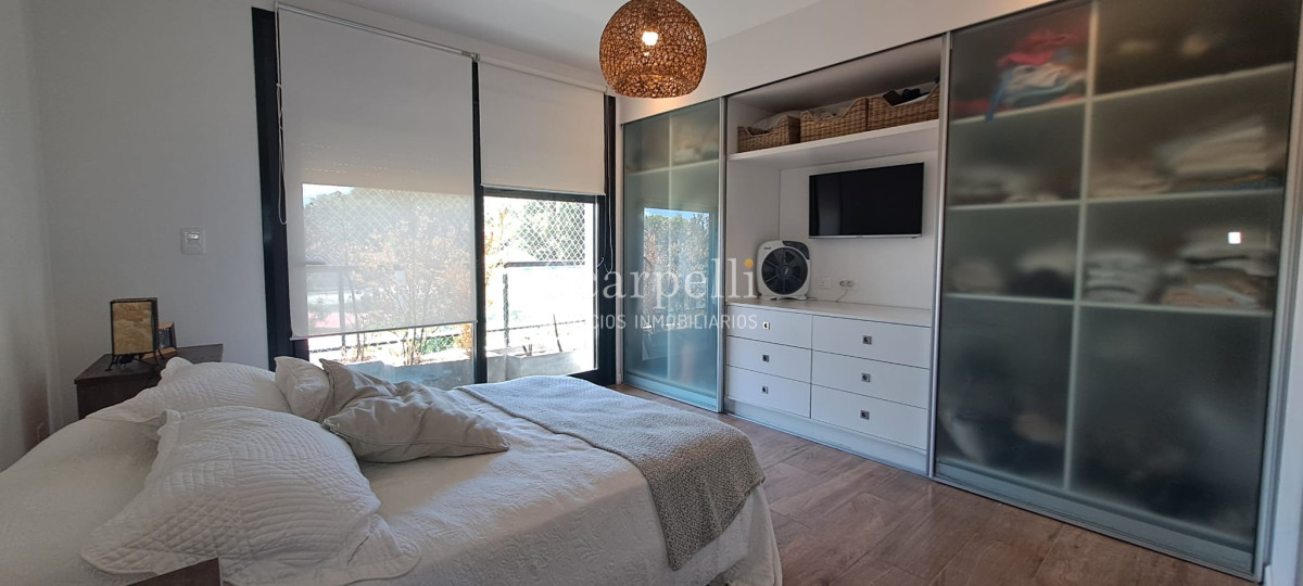 Apartamento ID.48203 - Alquiler Apartamento Barra De Carrasco Moderno 3 Dormitorios 2 Baños Suite Calefacción Losa Cochera