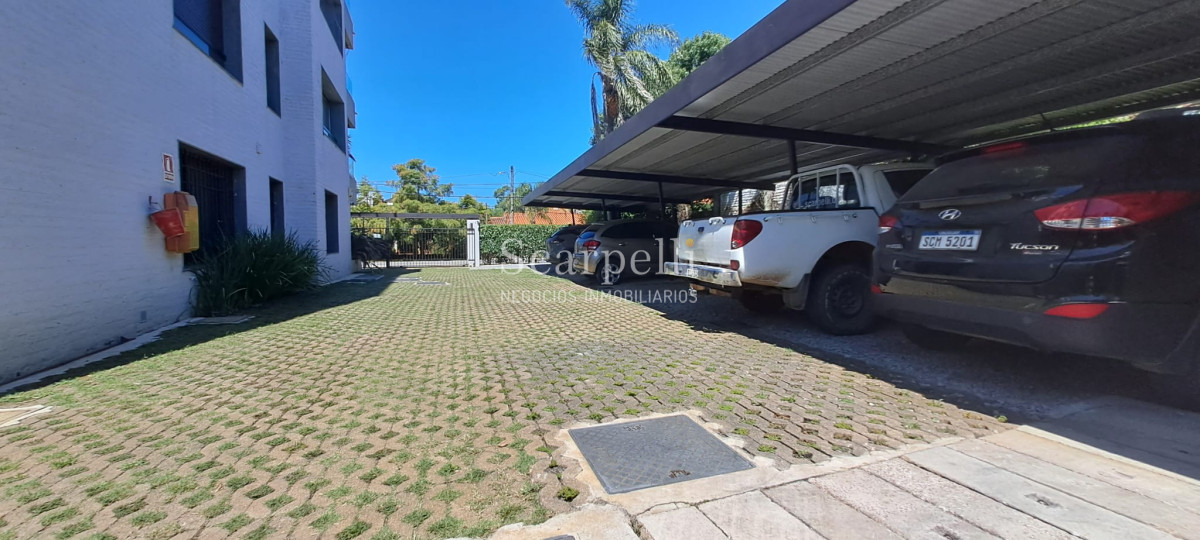 Apartamento ID.48203 - Alquiler Apartamento Barra De Carrasco Moderno 3 Dormitorios 2 Baños Suite Calefacción Losa Cochera