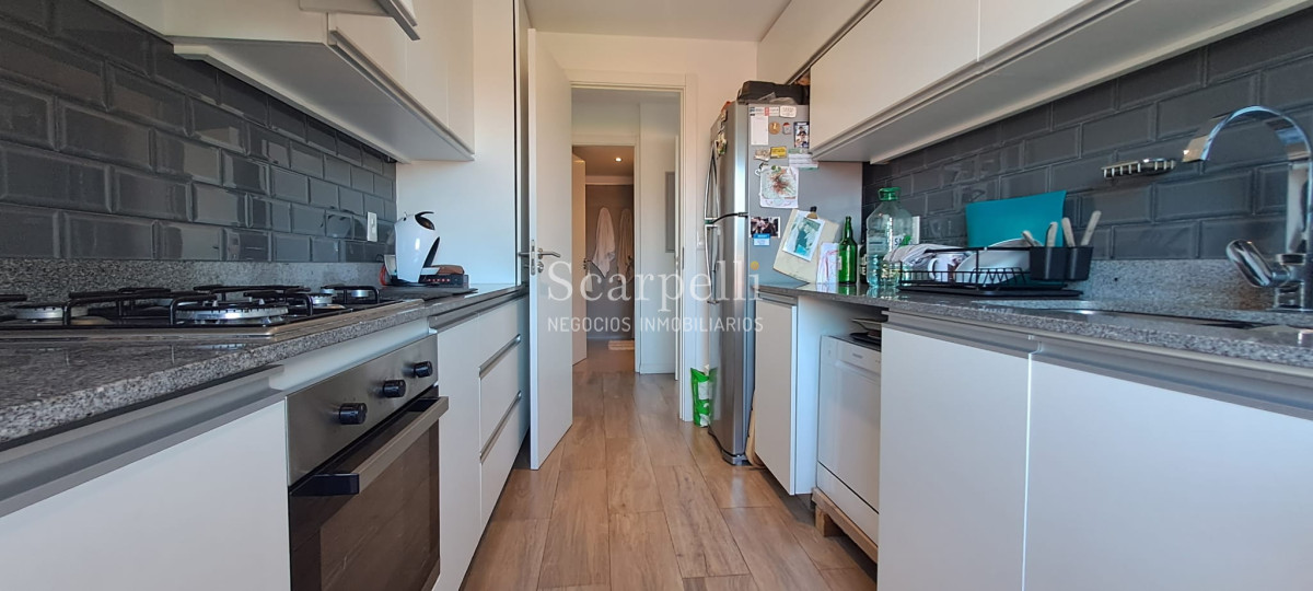 Apartamento ID.48203 - Alquiler Apartamento Barra De Carrasco Moderno 3 Dormitorios 2 Baños Suite Calefacción Losa Cochera