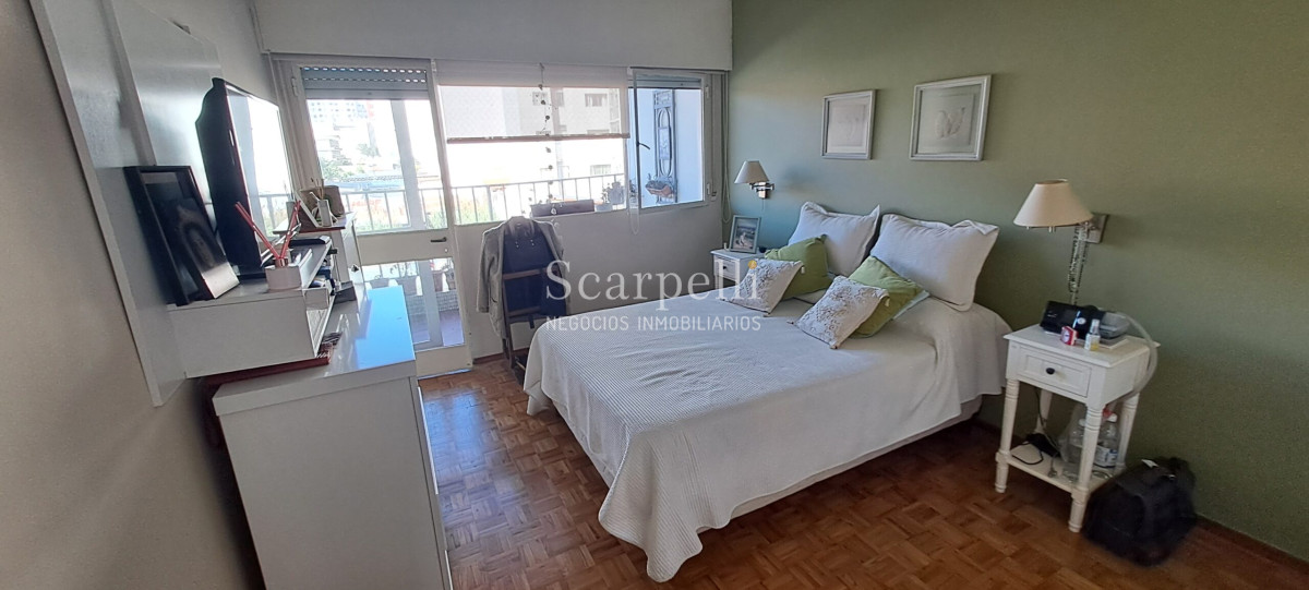 Apartamento ID.48946 -    Venta Apartamento Pocitos casi Rambla Kibon 2 dormitorios 2 baños Servicio Garage Calefacción