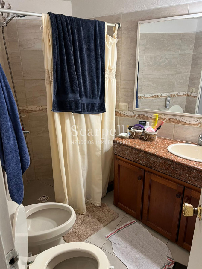 Apartamento ID.49092 - Sarmiento y 21 de Setiembre próximo: 2 dormitorios 2 baños Garage Terraza con Vista Impecable