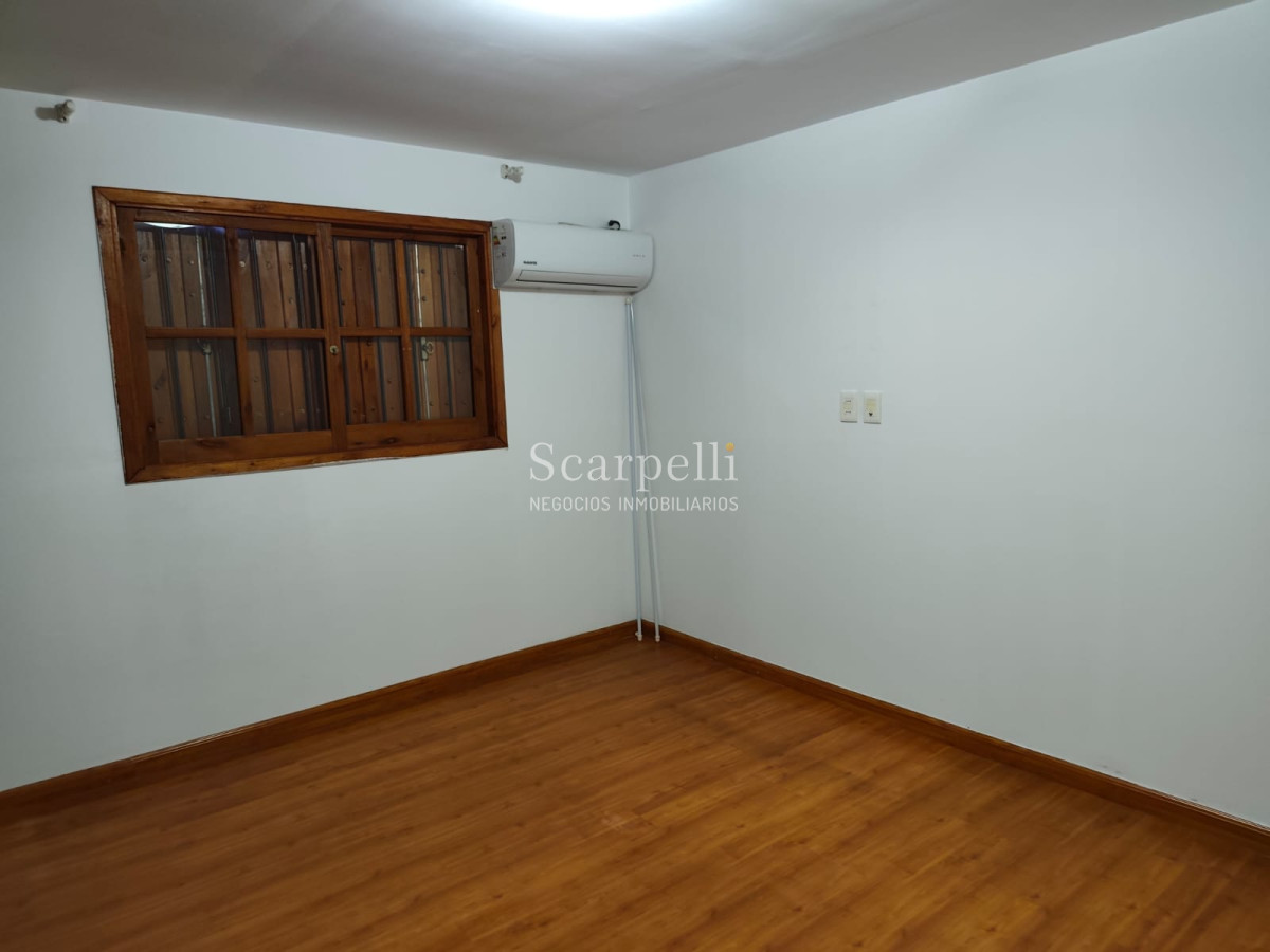 Apartamento ID.50428 - ALQUILER APARTAMENTO PH DE ALTOS RIVERA PROXIMO PLAZA DE DEPORTES 3 DORMITORIOS 