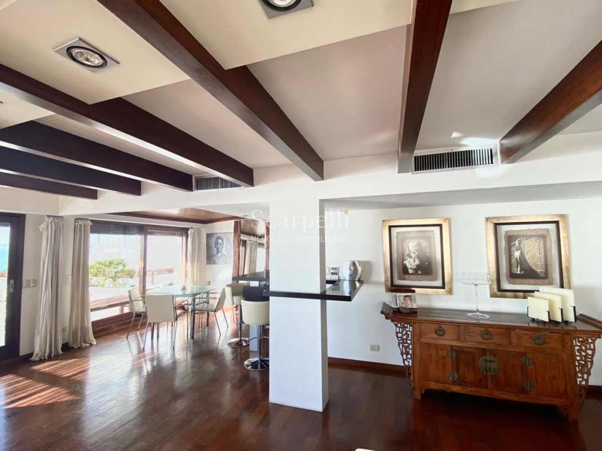 Apartamento ID.7781 - Exclusivo Frente al Puerto de Punta del Este con gran terraza y los mejores atardeceres sobre la Isla Gorriti