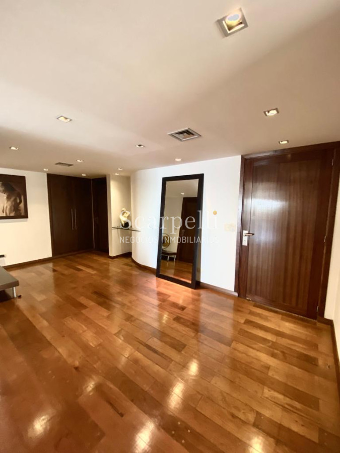 Apartamento ID.7781 - Exclusivo Frente al Puerto de Punta del Este con gran terraza y los mejores atardeceres sobre la Isla Gorriti