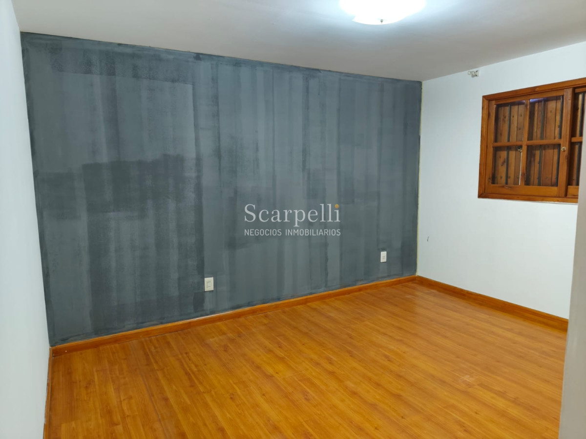 Apartamento ID.50428 - ALQUILER APARTAMENTO PH DE ALTOS RIVERA PROXIMO PLAZA DE DEPORTES 3 DORMITORIOS 