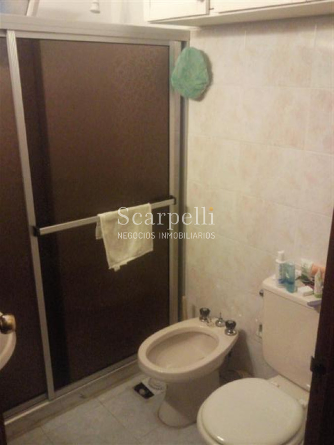 Apartamento ID.50391 - Venta Punta Gorda Ph de Altos Lateral 2 dormitorios estufa leña Garage Con Renta