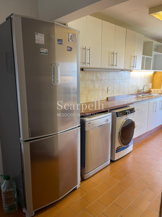 Apartamento ID.50403 - Venta Apartamento Punta del Este Piso Alto Estupenda Vista y Amenities