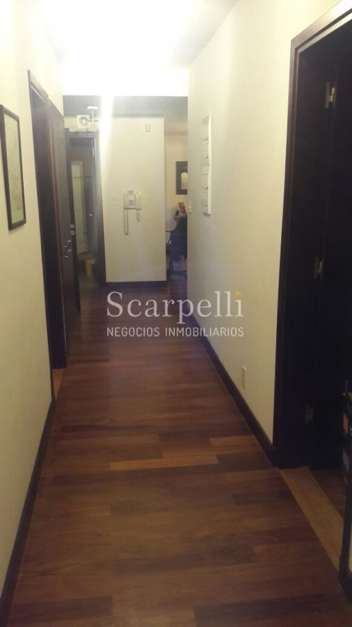 Apartamento ID.6316 - Apartamento de categoría proximo Rambla de Carrasco con Garage para 2 vehículos.