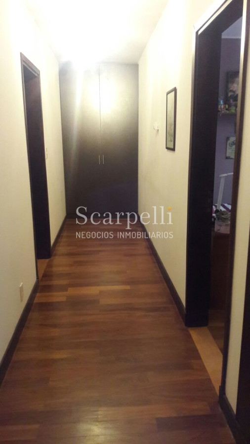 Apartamento ID.6316 - Apartamento de categoría proximo Rambla de Carrasco con Garage para 2 vehículos.