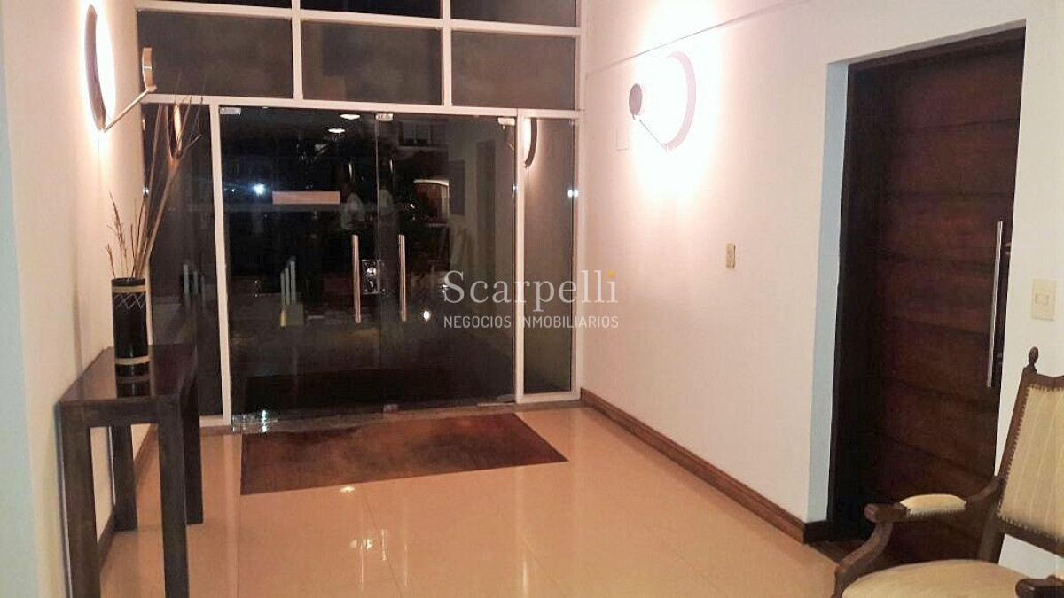 Apartamento ID.6316 - Apartamento de categoría proximo Rambla de Carrasco con Garage para 2 vehículos.