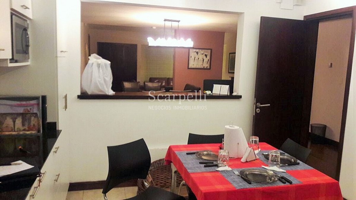 Apartamento ID.6316 - Apartamento de categoría proximo Rambla de Carrasco con Garage para 2 vehículos.