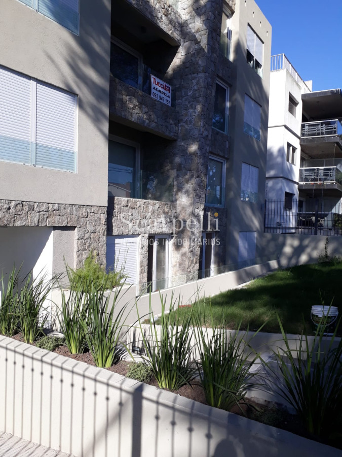 Apartamento ID.6913 - Latius II - Estrene Marzo 2021 Proximo Rambla y Club Malvín Excelentes terminaciones. Posibilidad de garage.-