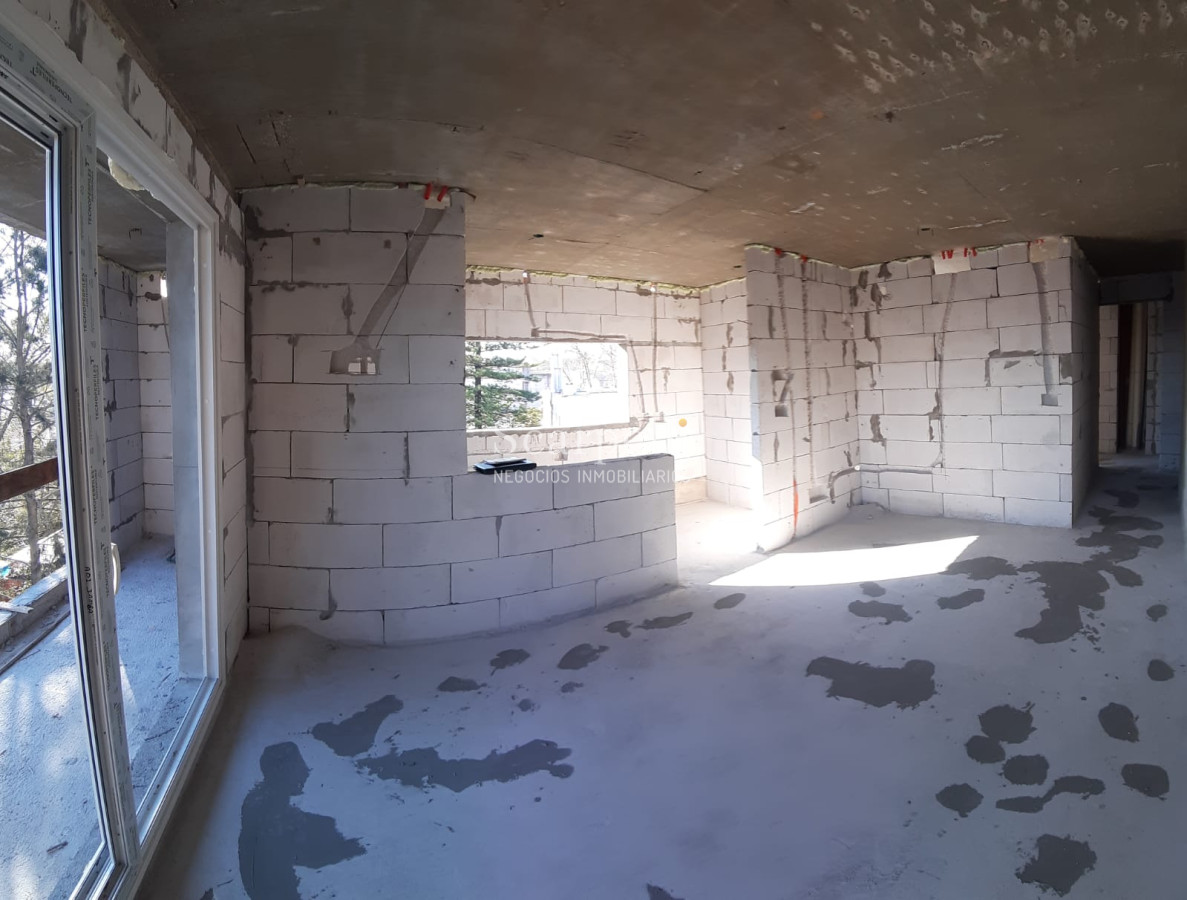 Apartamento ID.6913 - Latius II - Estrene Marzo 2021 Proximo Rambla y Club Malvín Excelentes terminaciones. Posibilidad de garage.-