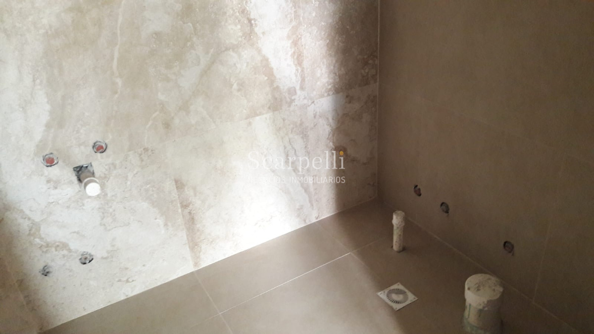 Apartamento ID.6913 - Latius II - Estrene Marzo 2021 Proximo Rambla y Club Malvín Excelentes terminaciones. Posibilidad de garage.-