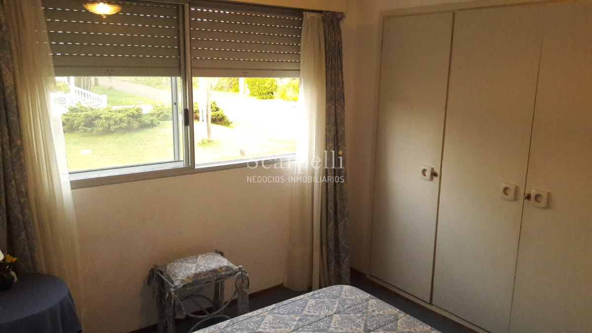 Apartamento ID.7618 - Apartameno a mts. de la Rambla Parada 14 Mansa 2dorm y 2 baños Cochera Terraza