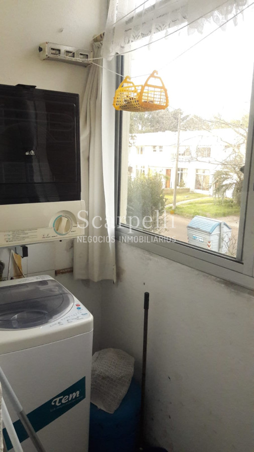 Apartamento ID.7618 - Apartameno a mts. de la Rambla Parada 14 Mansa 2dorm y 2 baños Cochera Terraza