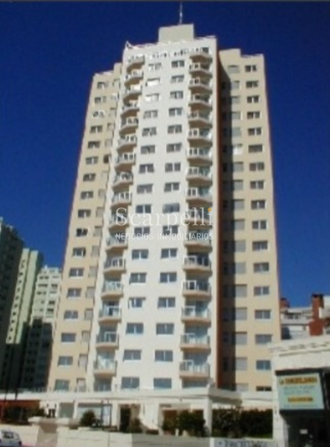 Apartamento ID.50384 - VENTA APARTAMENTO PISO ALTO PUNTA DEL ESTE GRAN VISTA
