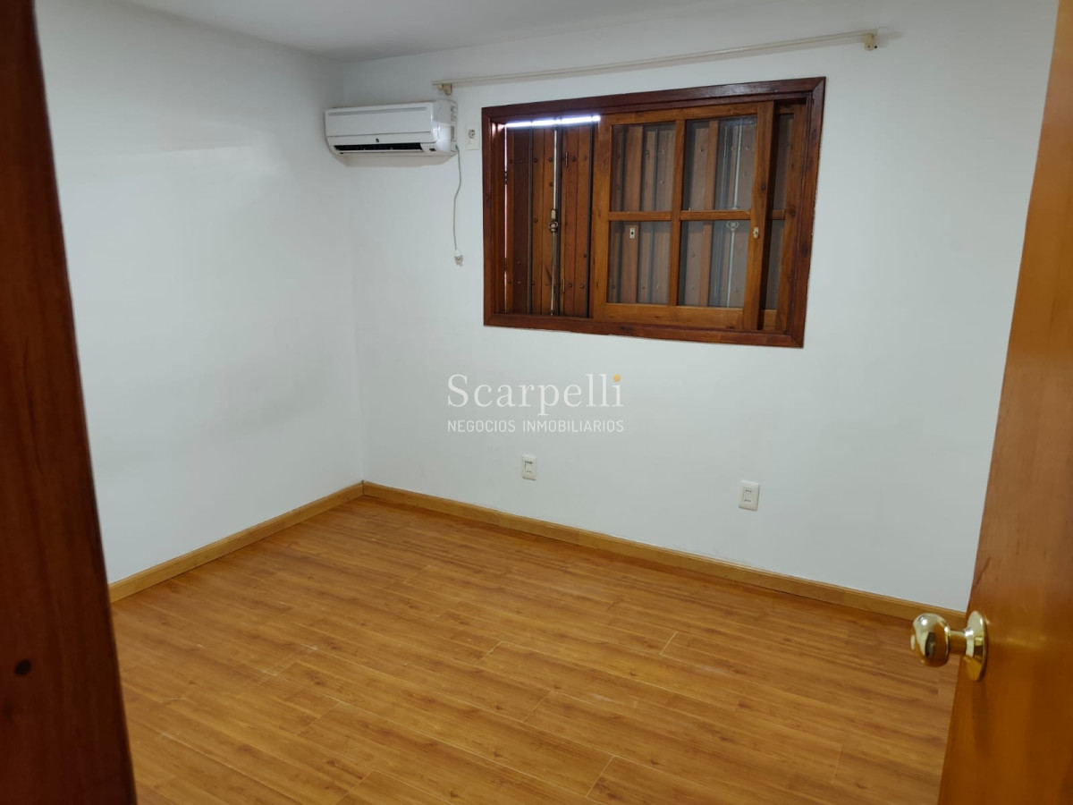 Apartamento ID.50428 - ALQUILER APARTAMENTO PH DE ALTOS RIVERA PROXIMO PLAZA DE DEPORTES 3 DORMITORIOS 