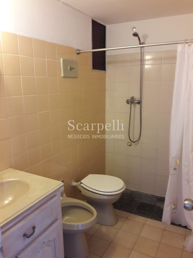 Apartamento ID.8571 - Punta Gorda / Malvin Límite Apartamento en Venta & Alquiler 4to. Piso 3 dorm 2 baños prolijo proximo Rambla  & Parque Baroffio.-