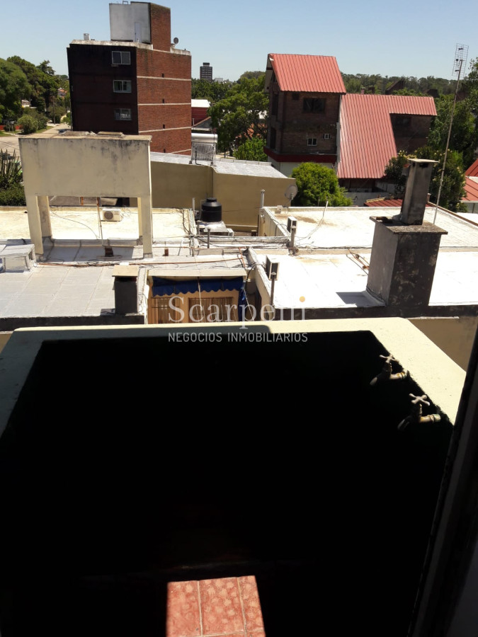 Apartamento ID.8571 - Punta Gorda / Malvin Límite Apartamento en Venta & Alquiler 4to. Piso 3 dorm 2 baños prolijo proximo Rambla  & Parque Baroffio.-