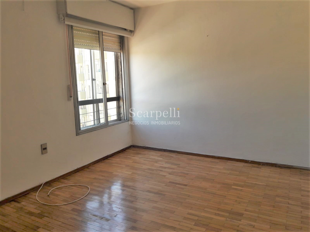 Apartamento ID.8571 - Punta Gorda / Malvin Límite Apartamento en Venta & Alquiler 4to. Piso 3 dorm 2 baños prolijo proximo Rambla  & Parque Baroffio.-
