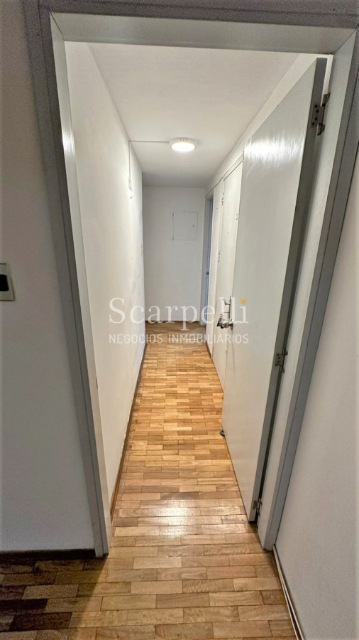 Apartamento ID.8571 - Punta Gorda / Malvin Límite Apartamento en Venta & Alquiler 4to. Piso 3 dorm 2 baños prolijo proximo Rambla  & Parque Baroffio.-