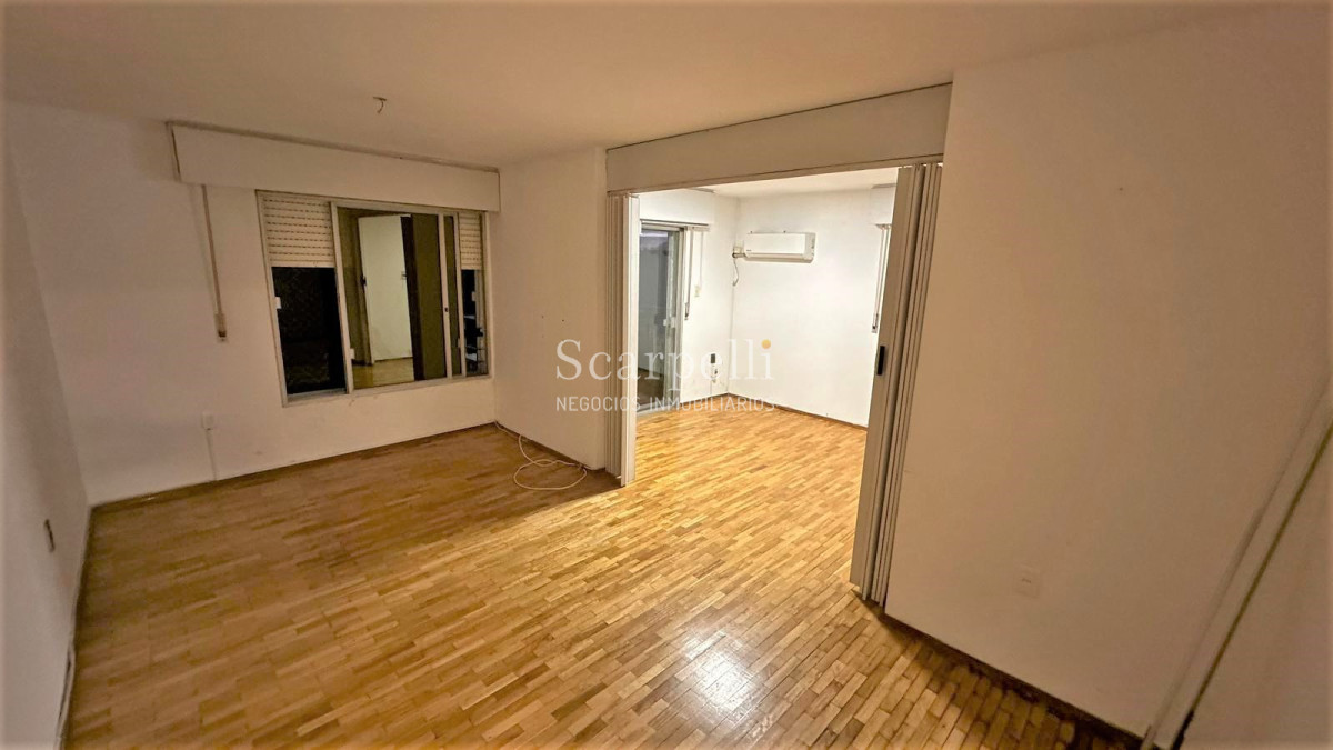 Apartamento ID.8571 - Punta Gorda / Malvin Límite Apartamento en Venta & Alquiler 4to. Piso 3 dorm 2 baños prolijo proximo Rambla  & Parque Baroffio.-