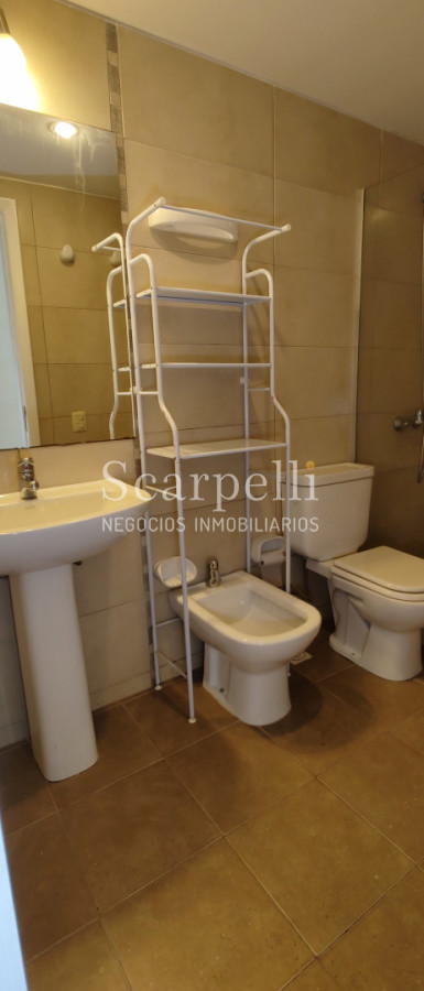 Apartamento ID.50579 - ALQUILER APARTAMENTO POCITOS 1 DORMITORIO GARAGE PISO ALTO 