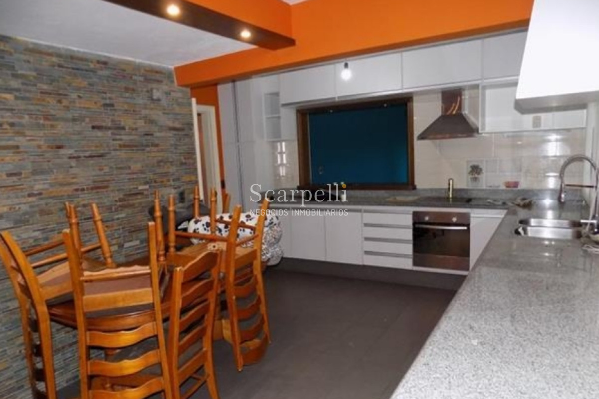 Apartamento ID.9211 - Apartamento en Carrasco, Canadá y Rivera. Finas terminaciones.