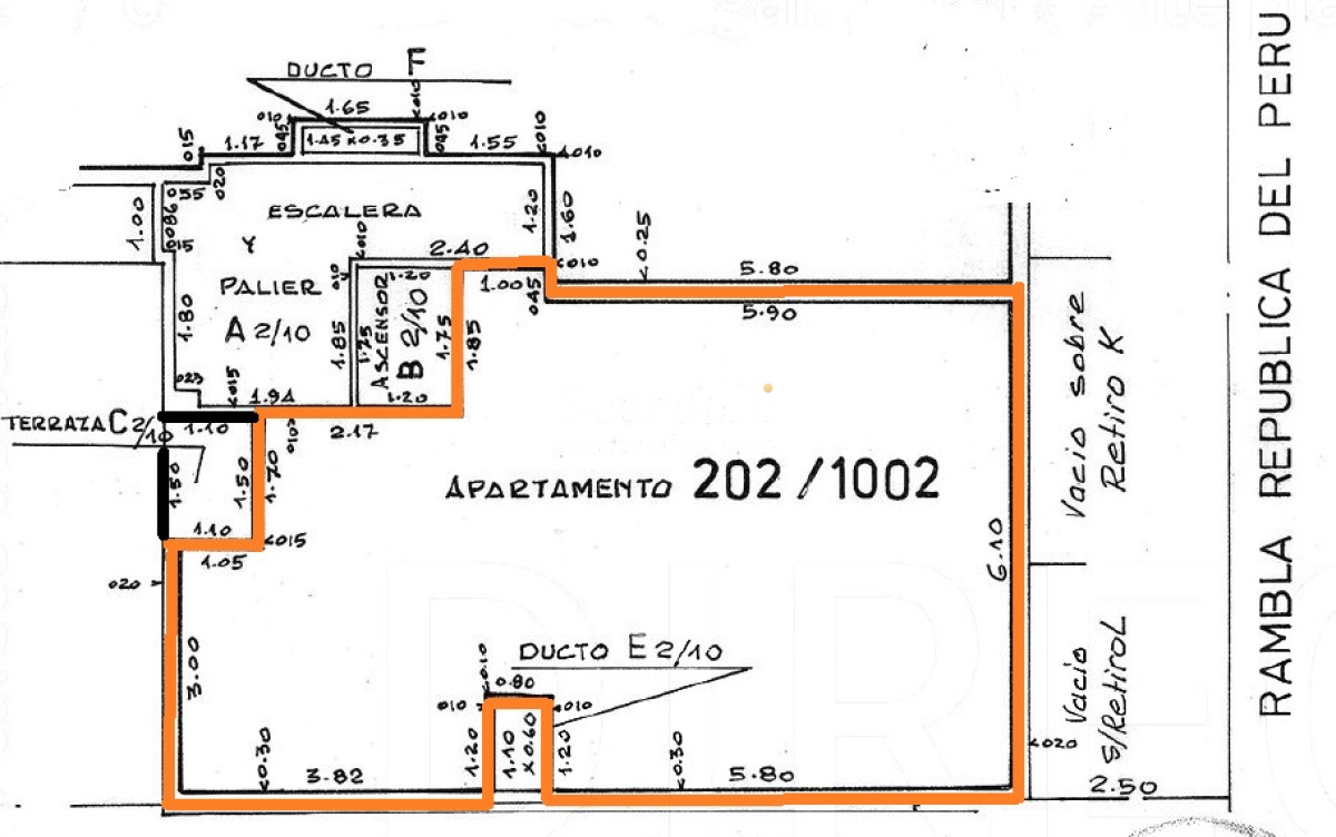 Apartamento ID.50430 - VENTA APARTAMENTO RAMBLA POCITOS 2 DORMITORIOS COCHERA