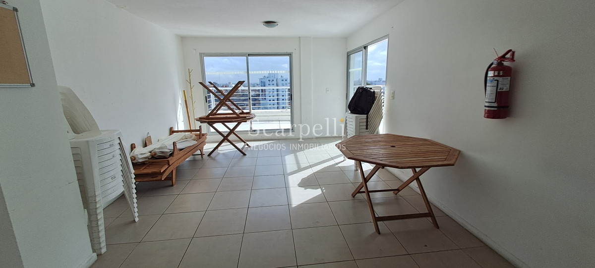 Apartamento ID.50340 - ALQUILER APARTAMENTO 1 DORMITORIO GARAGE PISO ALTO AV ITALIA TRES CRUCES