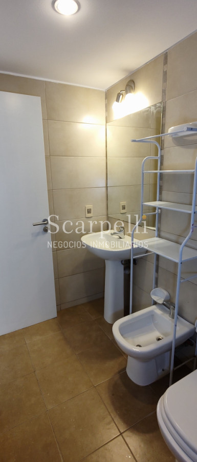 Apartamento ID.50579 - ALQUILER APARTAMENTO POCITOS 1 DORMITORIO GARAGE PISO ALTO 