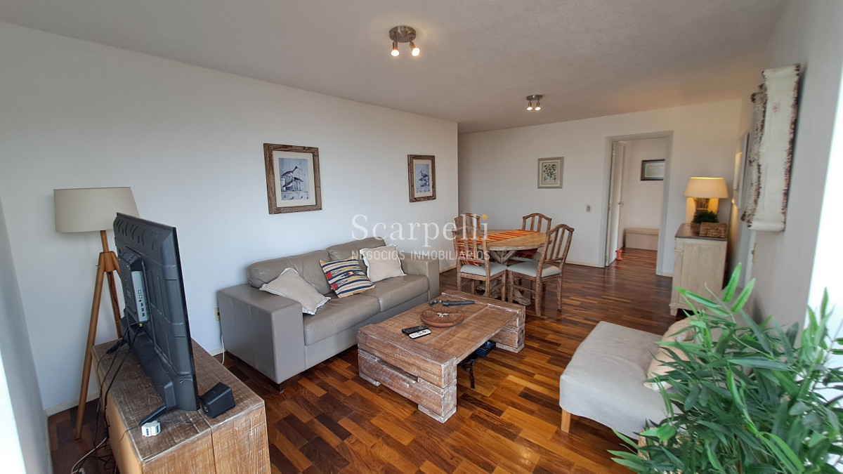 Apartamento ID.50373 - ALQUILER APARTAMENTO POCITOS 2 DORMITORIOS GARAGE PISO ALTO MUY BIEN EQUIPADO