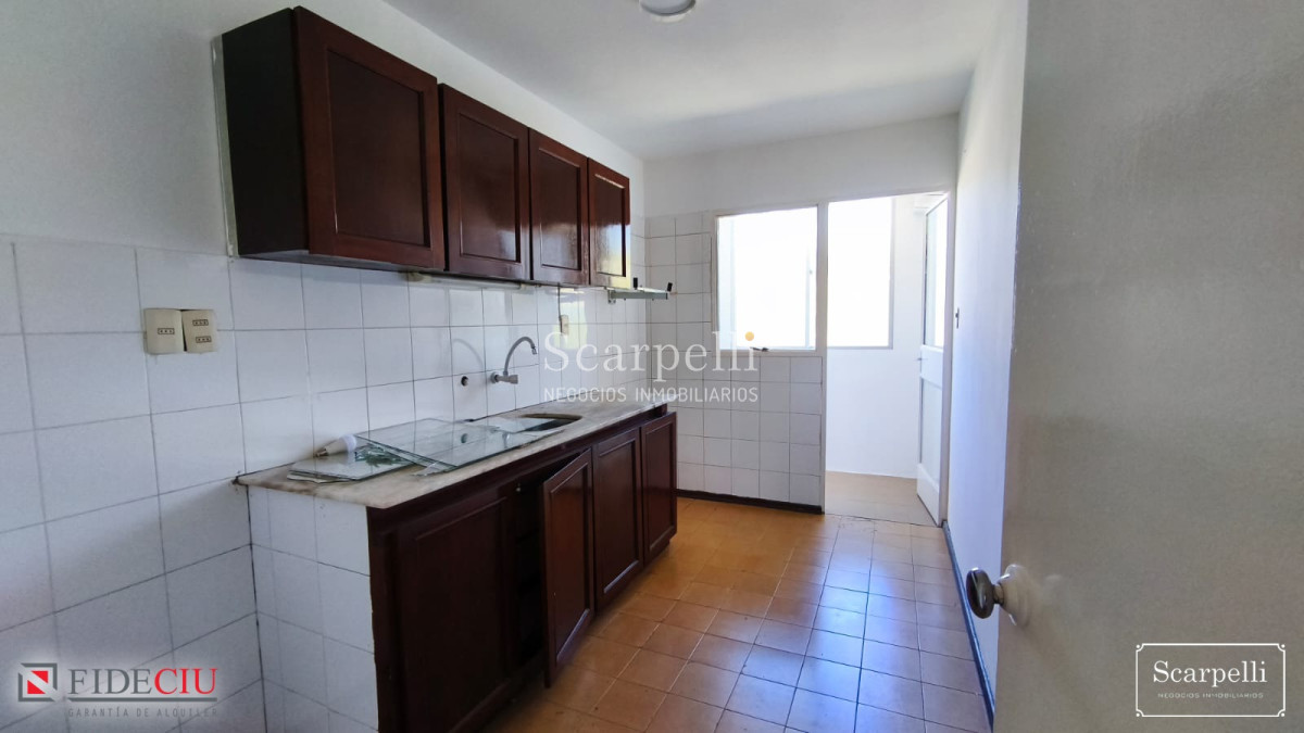 Apartamento ID.50527 - Prolijo Apartamento en Alquiler