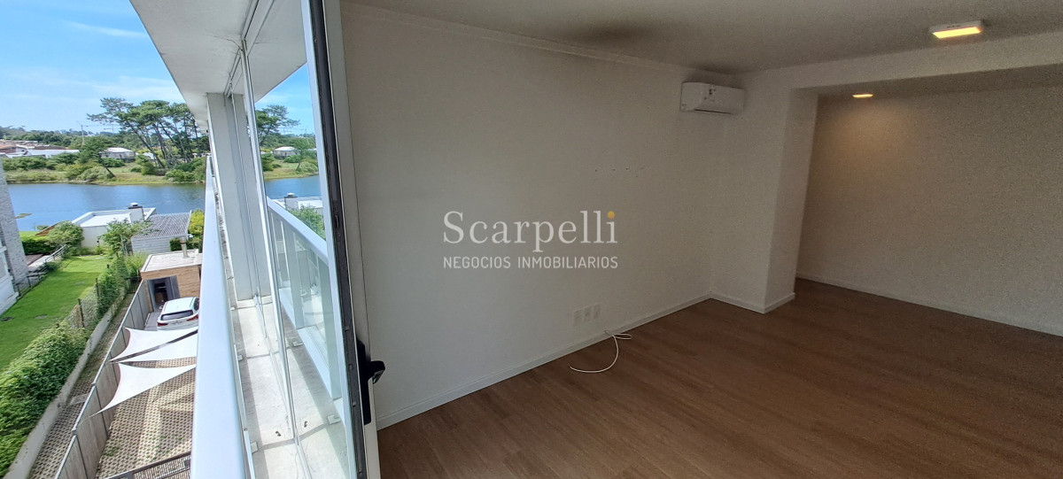 Apartamento ID.16932 - Carrasco Este: Nuevo con Vista al Lago Excelentes terminaciones y toda la seguridad