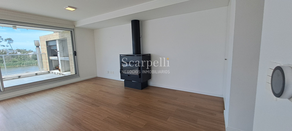 Apartamento ID.16932 - Carrasco Este: Nuevo con Vista al Lago Excelentes terminaciones y toda la seguridad