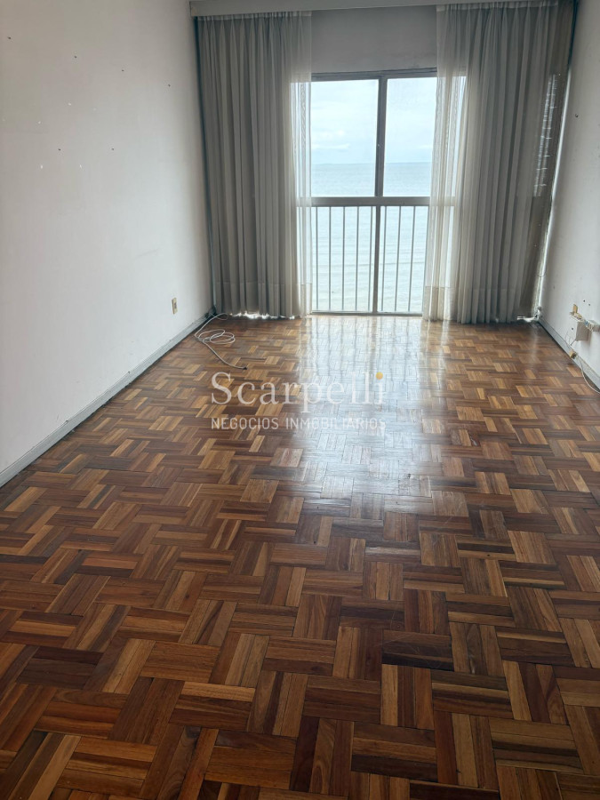 Apartamento ID.50430 - VENTA APARTAMENTO RAMBLA POCITOS 2 DORMITORIOS COCHERA