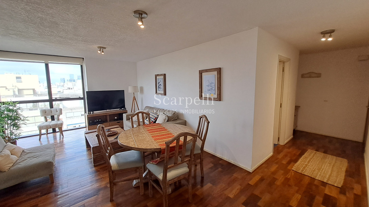 Apartamento ID.50373 - ALQUILER APARTAMENTO POCITOS 2 DORMITORIOS GARAGE PISO ALTO MUY BIEN EQUIPADO