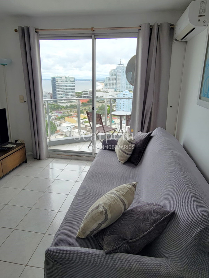 Apartamento ID.50384 - VENTA APARTAMENTO PISO ALTO PUNTA DEL ESTE GRAN VISTA