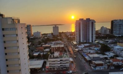 VENTA APARTAMENTO PISO ALTO PUNTA DEL ESTE GRAN VISTA