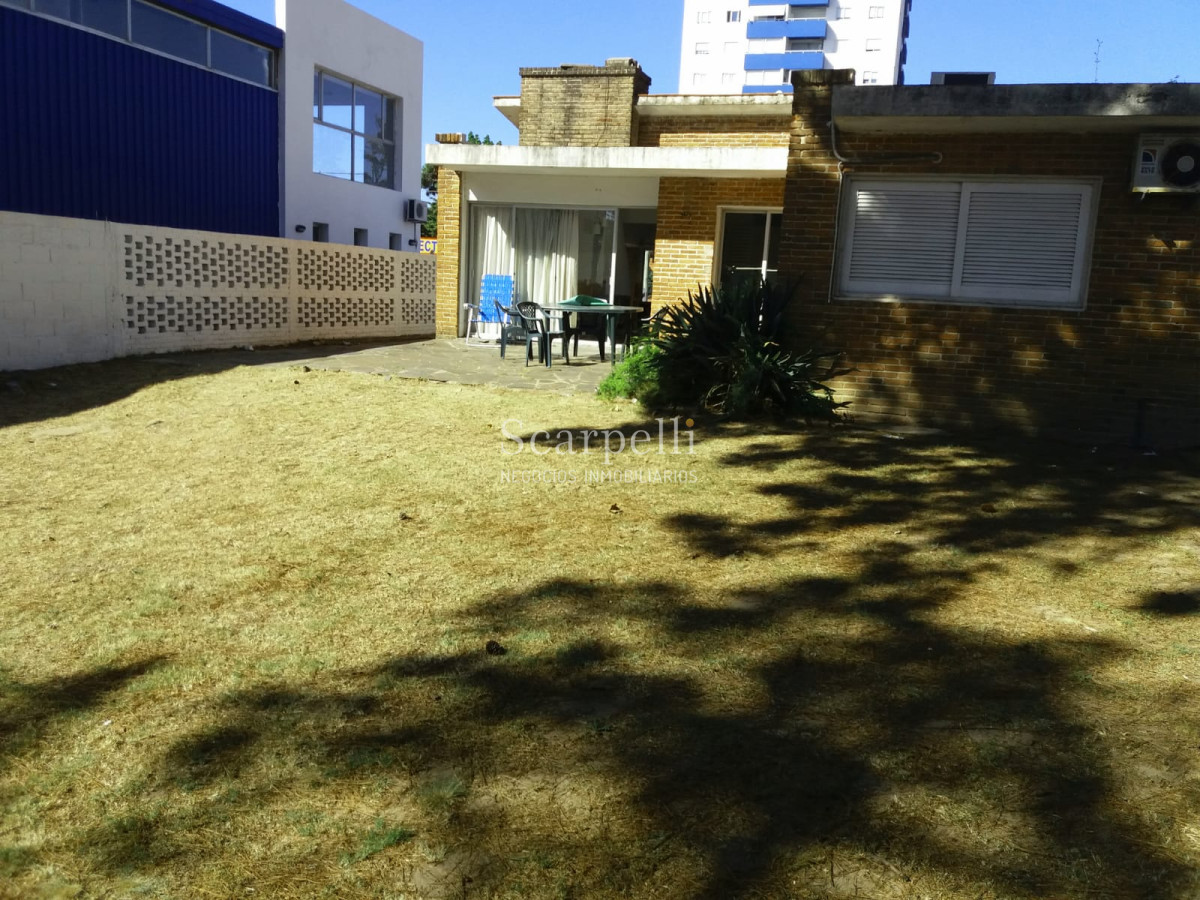Casa ID.11017 - Casa en 1 planta Prox. Terminal de Maldonado Vivienda Familiar o Empresa