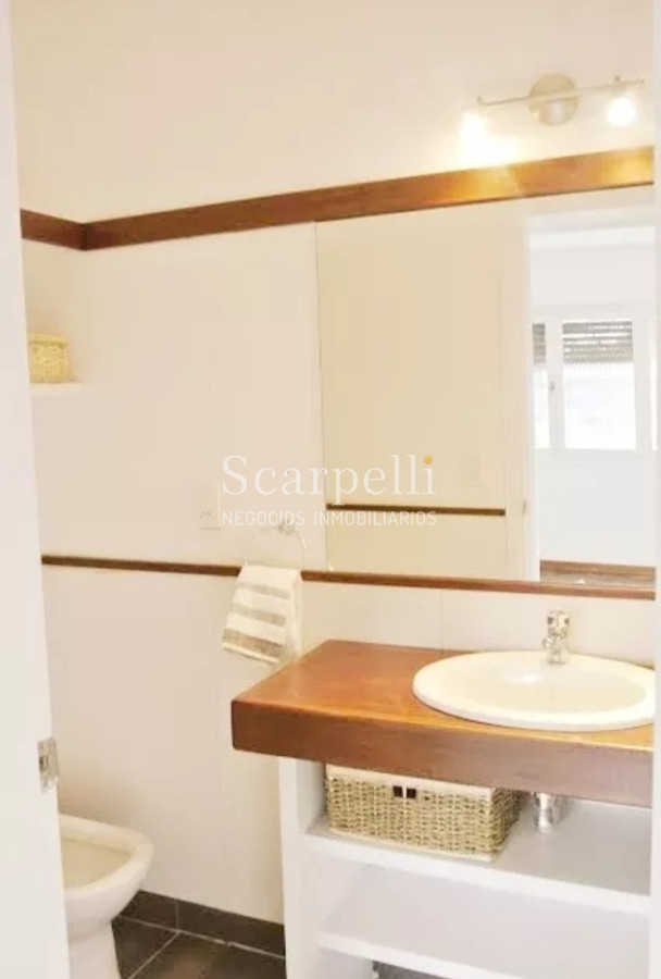 Casa ID.11464 - Precioso Chalet 1 planta Zona Colegios a mts de Av. Italia y toda la locomoción. Inmejorable entorno
