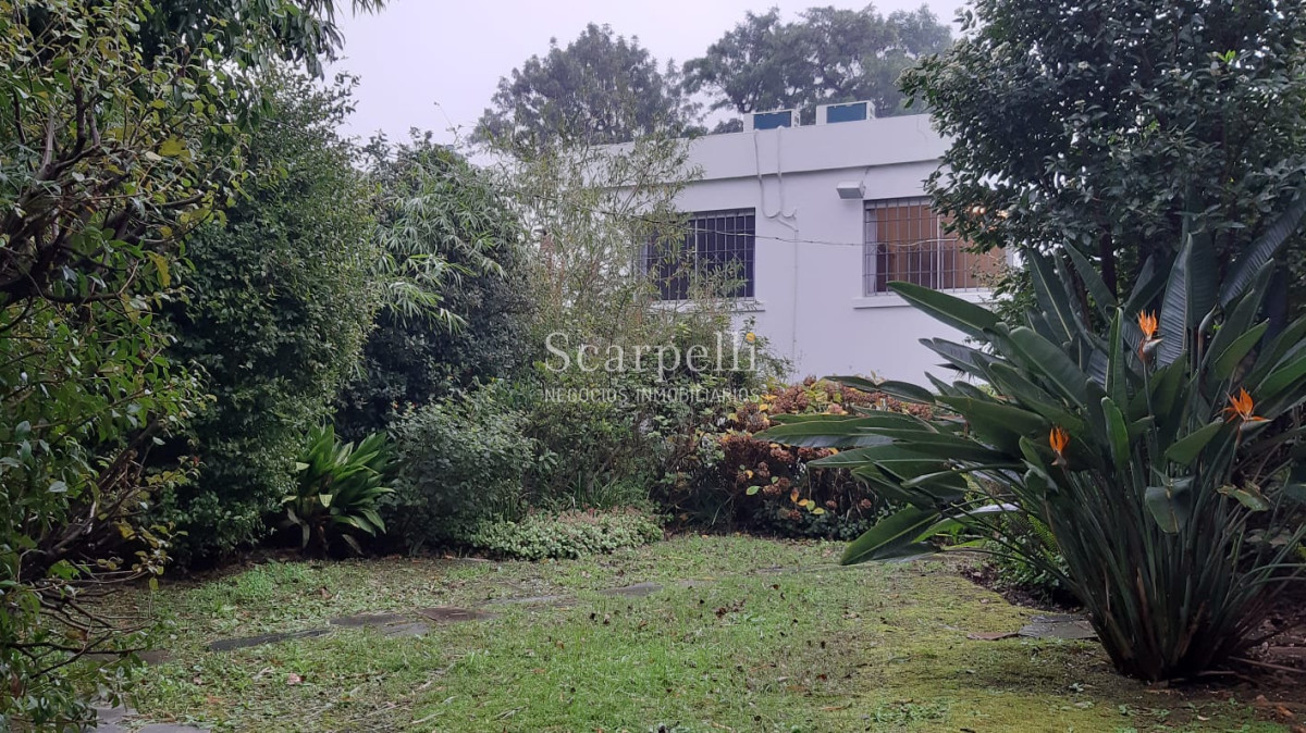 Casa ID.11862 - Padrón único en la mejor calle de Punta Gorda próximo a nuevo centro comercial