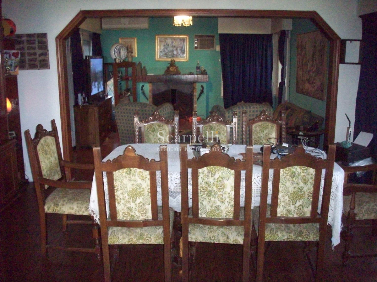 Casa ID.12510 - Terreno exclusivo en Malvín con 30 mts de frente proximo a la Rambla y al Parque Baroffio.-